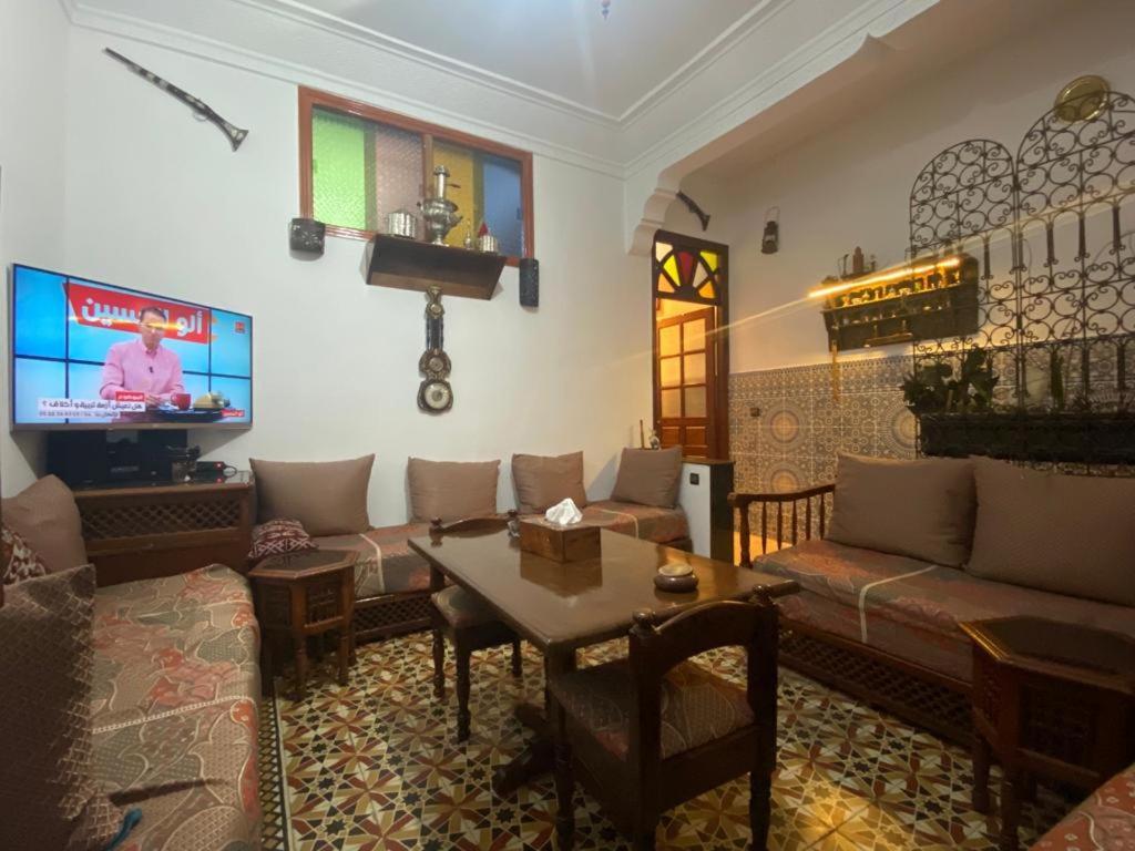 Appartement Meuble 5 Personnes En Plein Centre Ville Рабат Экстерьер фото